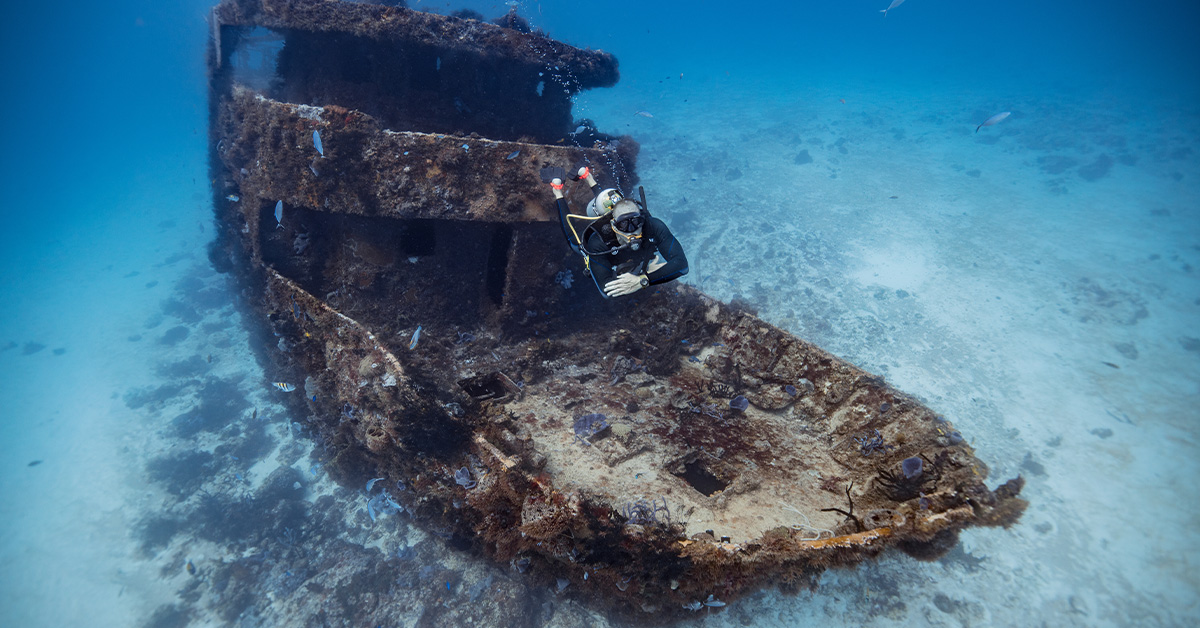 Wreck Diving Inside